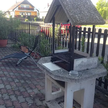 Toth Vendeghaz * Бюк